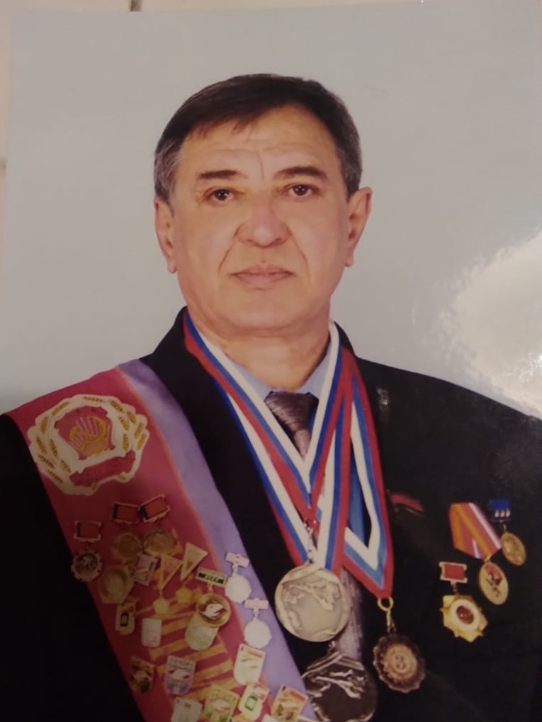 Даыдо алерий Аиатор организатор школы ДОСАФ  Мостоском районе